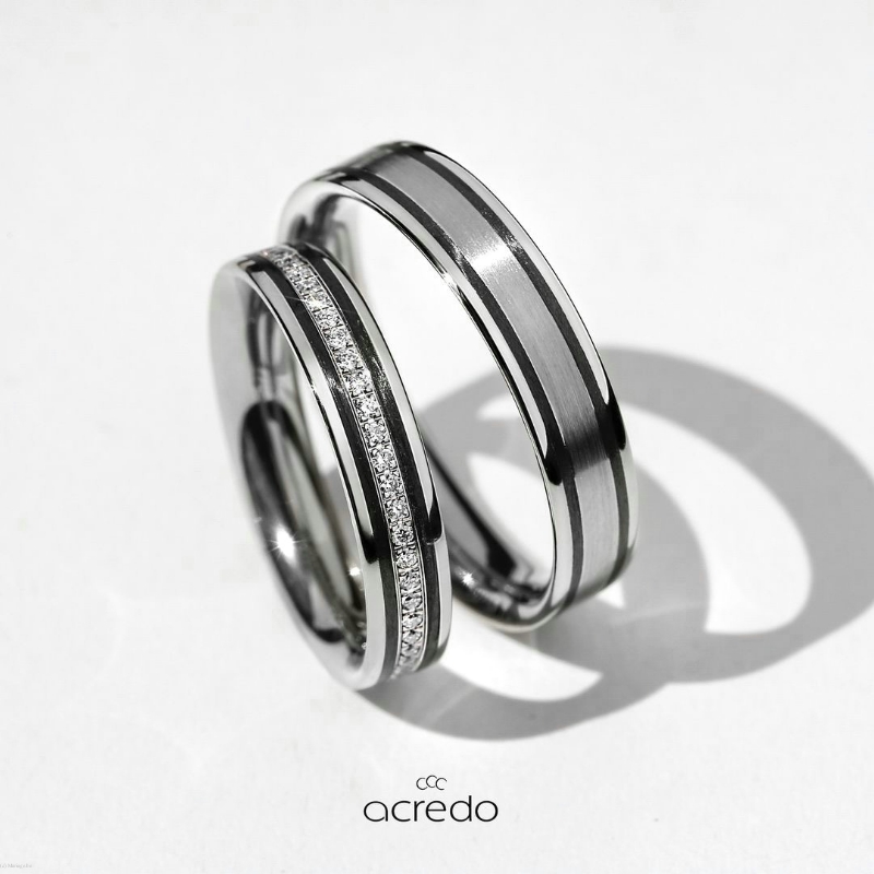 ACREDO BY LOVERINGS